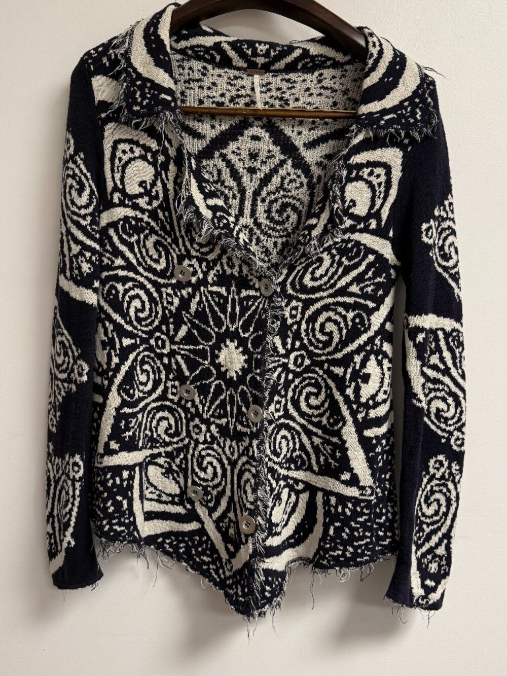 Free People Smitten Kitten Slouchy Mandala Boho Cardigan Medium - Picture 3 of 11